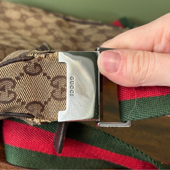 Gucci Vintage Beige and Brown GG Crossbody Bag - Picture 6 of 16
